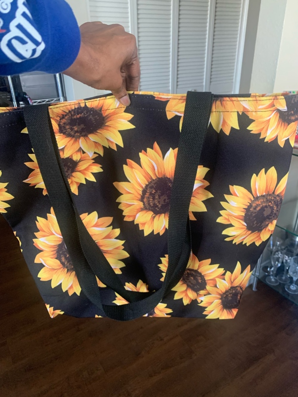 Large Sunflower Tote Bag 15” X 17” W/ Inside Hanging Pocket For Your Needs NWOT - Picture 4 of 4